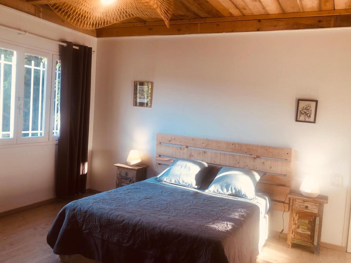 Mas Des Prevots B&B Noves Ngoại thất bức ảnh