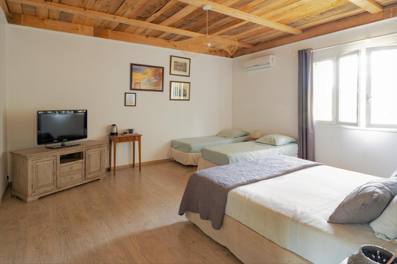 Mas Des Prevots B&B Noves Ngoại thất bức ảnh